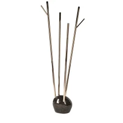 Albero appendiabiti innaturale di Giorgio Ragazzini*VGnewtrend Online