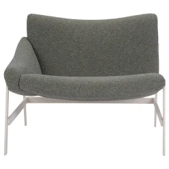 Amaca sedia da salotto in bouclé grigio e bianco con braccioli di Debonademeo*Adrenalina Best