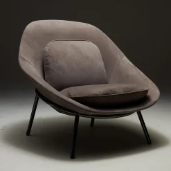 Amphora Lounge Chair di Noé Duchaufour-Lawrance*La Manufacture Best