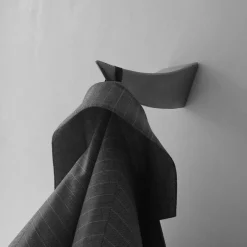 Appendiabiti Cornelio in argento*Romeo Design Clearance