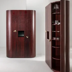 Armadio per gommalacca alto a 4 porte con lati curvi*Laura Meroni Hot