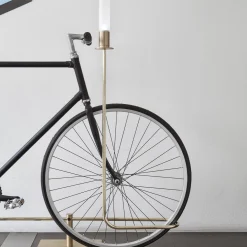 Cavalletto da parcheggio bi-traccia by Masanori Mori*Mingardo Clearance