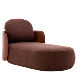 Chaise longue Mochi in pelle e tessuto marrone di Studiopepe*Exteta New