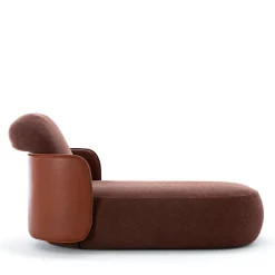 Chaise longue Mochi in pelle e tessuto marrone di Studiopepe*Exteta New