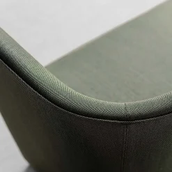 Chaise longue verde in velluto con vassoio - destra*La Cividina Best