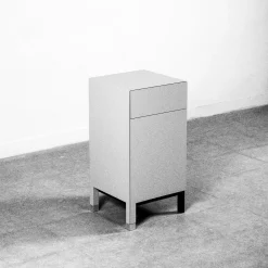 Comodino in legno laccato grigio e nero opaco*Paolo Pallucco Clearance