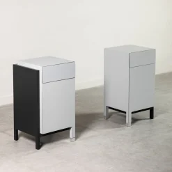 Comodino in legno laccato grigio e nero opaco*Paolo Pallucco Clearance