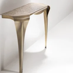 Console Convivium in Ottone DeErosion di Nikita Bettoni*De Castelli Outlet