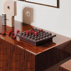 Credenza Dolmen di Dainelli Studio*Somaschini Hot