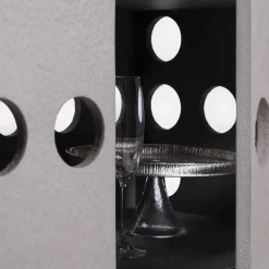 Credenza forata di Stefano Mazzucchetti*Arkof Hot