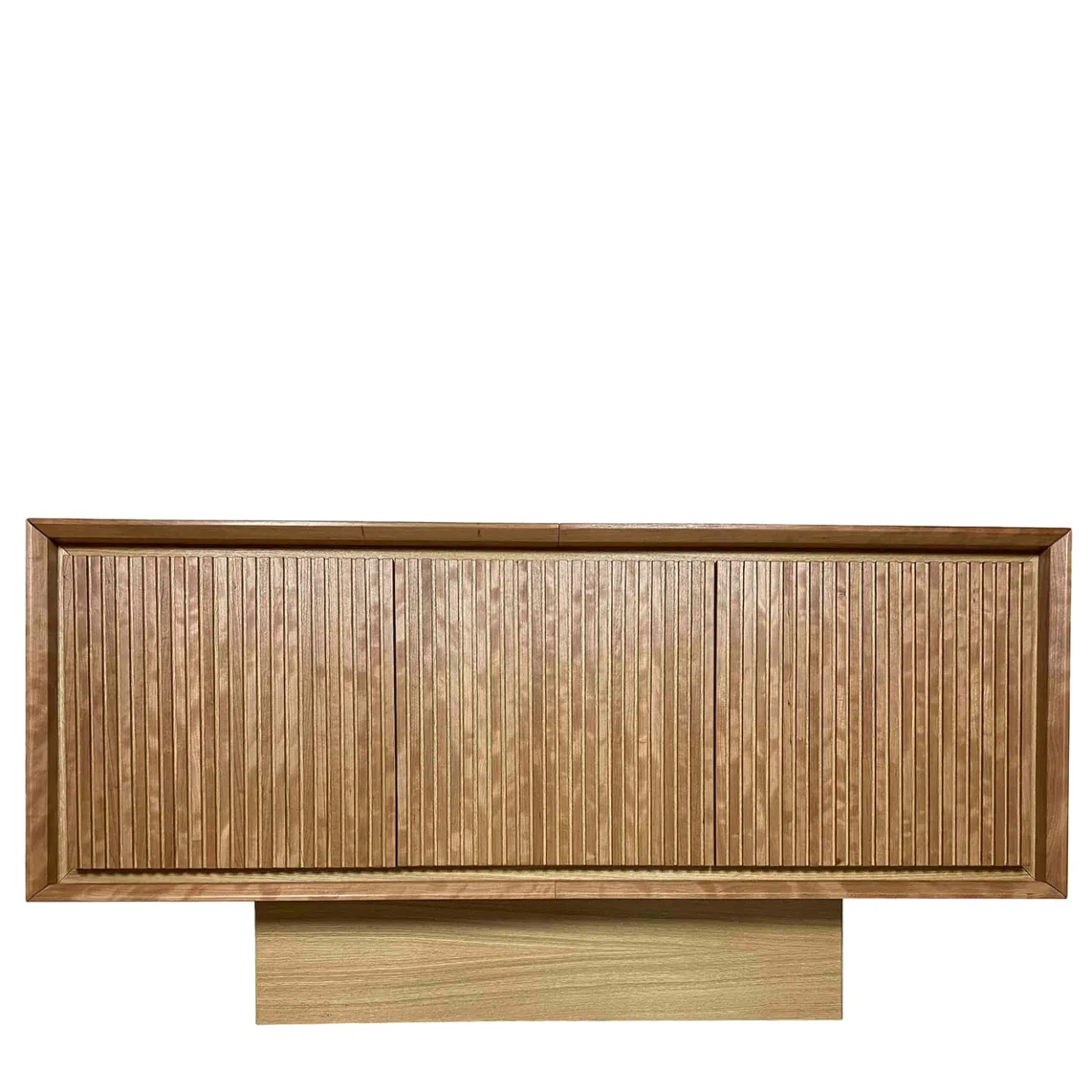Credenza vintage Fuga di Mascia Meccani*Meccani Design Hot