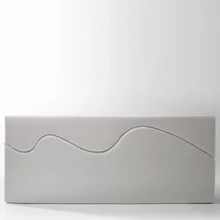 Divano bianco Superonda di Archizoom*Poltronova