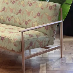 Divano Gaia in Frassino e tessuto “Floreale”*mg12 by Monica Geronimi Best