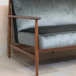 Divano Gaia in Noce*mg12 by Monica Geronimi Hot