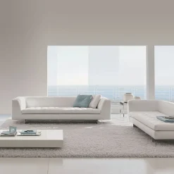 Divano Haero in pelle bianca di Giuseppe Bavuso*Alivar Online