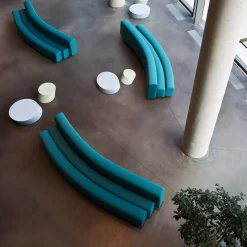 Divano Osaka Blue di Pierre Paulin*La Cividina Hot