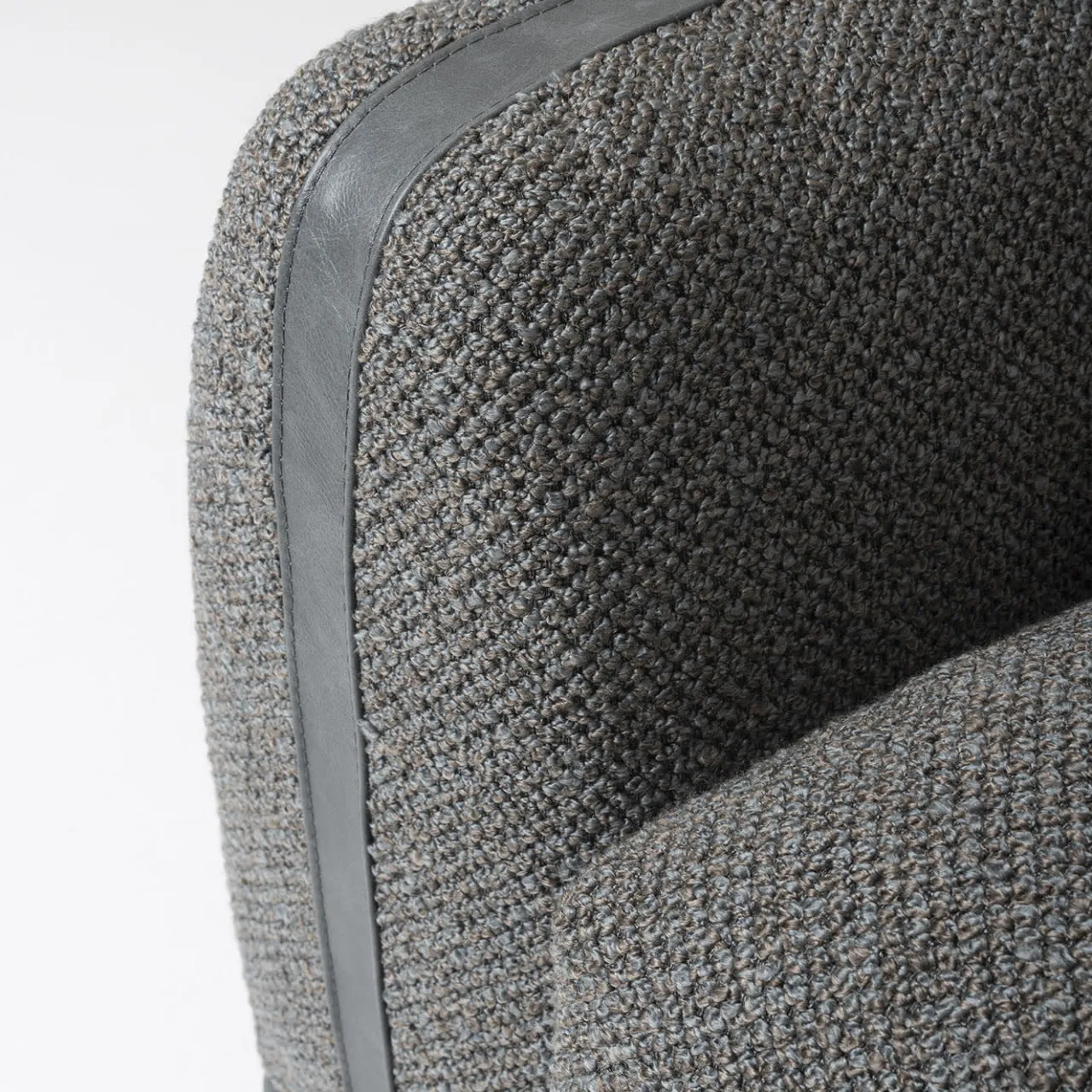 Divano Paloma con chaise longue grigio antracite*Mantellassi 1926 Sale