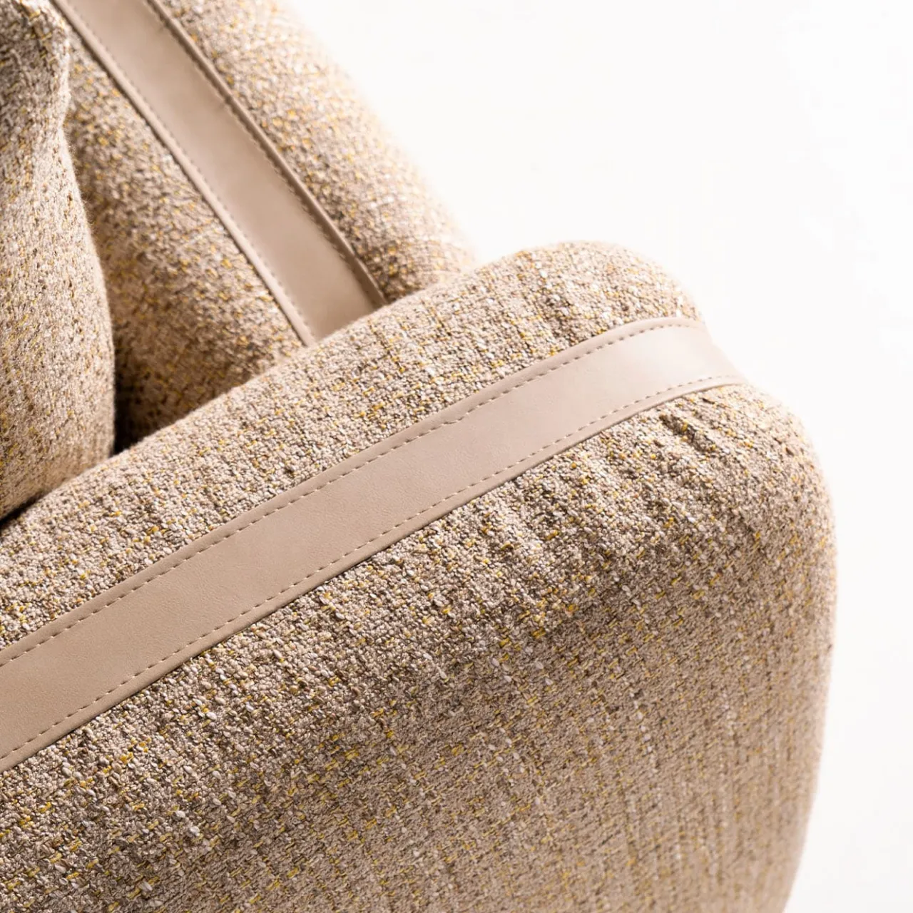 Divano Paloma in Tessuto Beige con Chaise Longue e Lato Libero*Mantellassi 1926