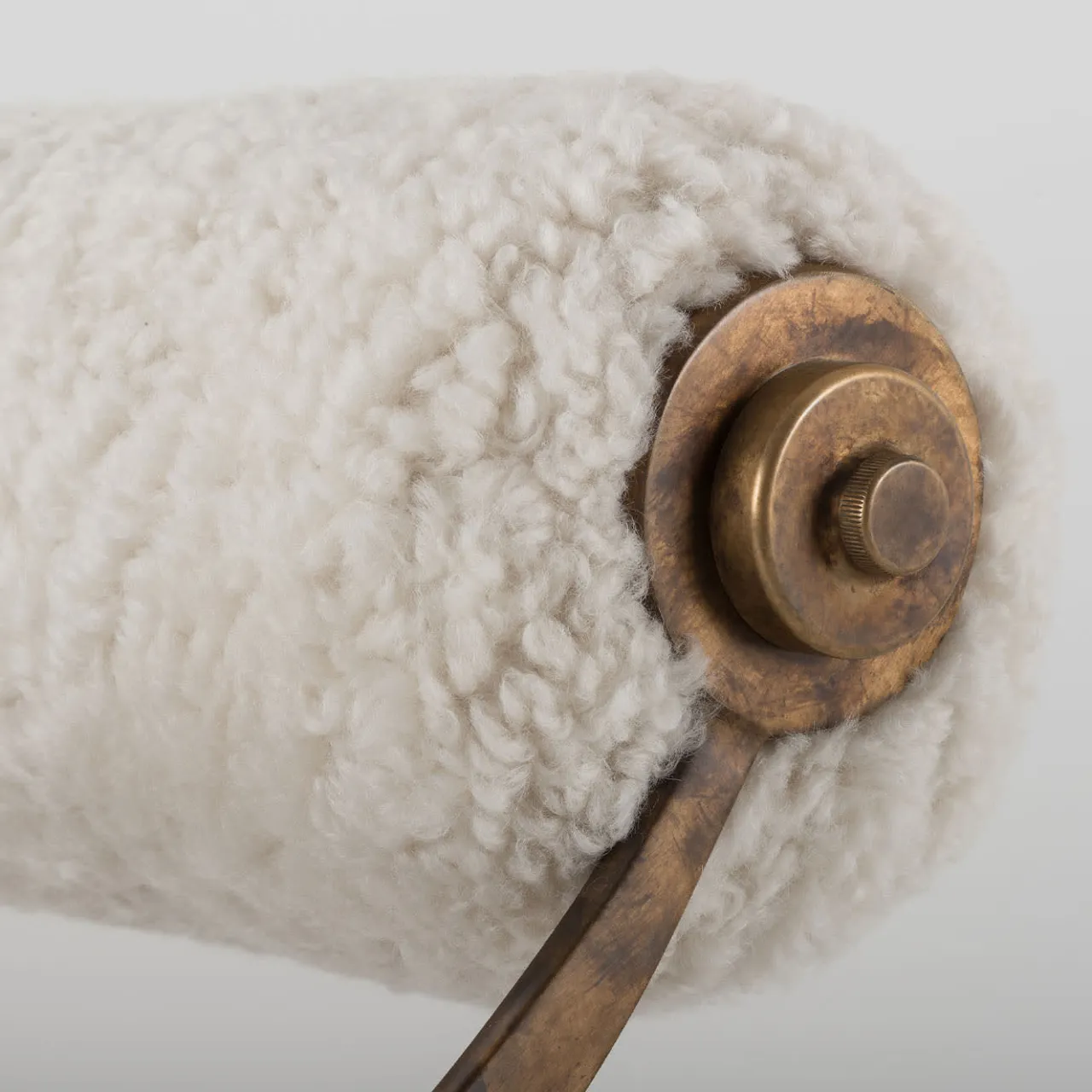 Divano Piccolo Over in Ottone Bianco*Mantellassi 1926