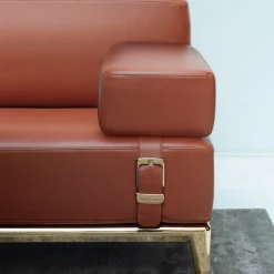 Divano Shaker a 2 posti arancione di Stefano Giovannoni*Ghidini 1961 Clearance