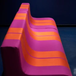 Divano Sofo viola e rosso*Poltronova Sale