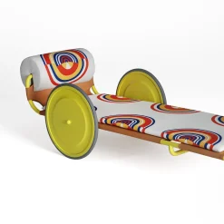 Lettino da sole giallo Locus Solus di Gae Aulenti*Exteta New