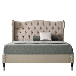 Letto imbottito beige con gambe in legno di faggio e metallo*LCI_DECORA Online