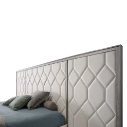 Letto in Pelle Bianca e Legno di Fresco Boiserie Elegante*Franco Bianchini Online