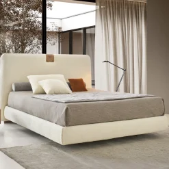 Letto Onigiri in Bouclé Latte con Dettagli in Noce*Modesign Best