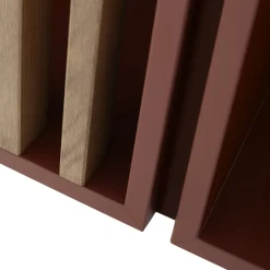 Madia Mondrian Rosso Amaranto con Accenti in Legno di Frassino*Morica Design