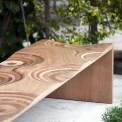 Panchina per esterni Ripples di Toyo Ito*Horm New