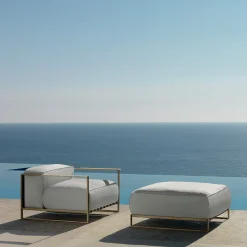 Poltrona Casilda bianca con struttura in oro*Talenti New