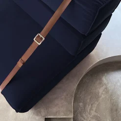 Poltrona Docker in velluto blu navy*DLA Design Lab Best