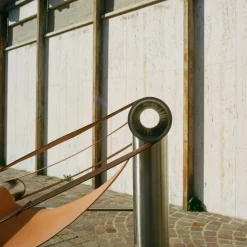 Poltrona Eso in Acciaio & Cuoio Pieno Fiore Naturale by Andrea Tognon*Mingardo Clearance