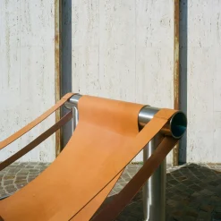 Poltrona Eso in Acciaio & Cuoio Pieno Fiore Naturale by Andrea Tognon*Mingardo Clearance