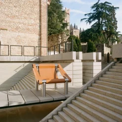 Poltrona Eso in Acciaio & Cuoio Pieno Fiore Naturale by Andrea Tognon*Mingardo Clearance