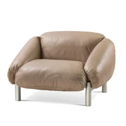 Poltrona Flo in pelle beige di Lorenza Bozzoli*Ghidini 1961 Online