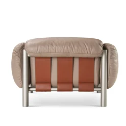 Poltrona Flo in pelle beige di Lorenza Bozzoli*Ghidini 1961 Online