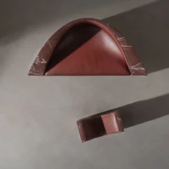 Poltrona Ægir in Marmo Rosso*Carcino Design Discount