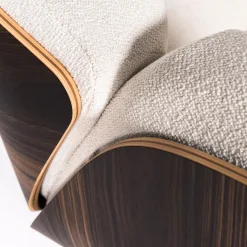 Poltrona Haimà in bouclé bianco*FROMM. New