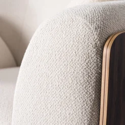 Poltrona Haimà in bouclé bianco*FROMM. New