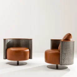 Poltrona in pelle arancione Amelie*Laura Meroni New