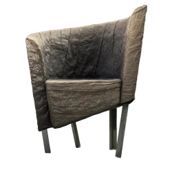 Poltrona in tessuto Lamentazione con braccioli e gambe irregolari*Paolo Pallucco Best
