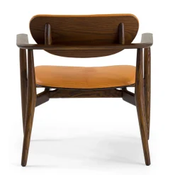 Poltrona Regina in rovere marrone chiaro con rivestimento in pelle*Borzalino