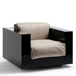 Poltrona Saratoga White di Lella e Massimo Vignelli*Poltronova Sale