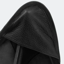 Poltrona Tripolina in pelle nera*Telami Discount