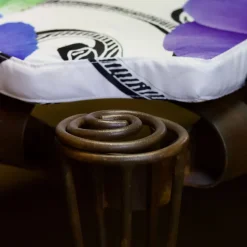 Pouf Garden White Flower di Carlo Rampazzi*Sergio Villa