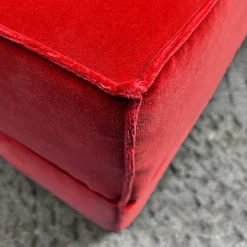 Pouf in velluto rosso Docker*DLA Design Lab Outlet