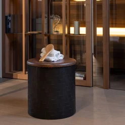 Pouf Mastio in legno nero*Splot Design Outlet