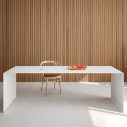 Scrivania da esterno in ferro bianco Touch Me*Marco Ripa Hot